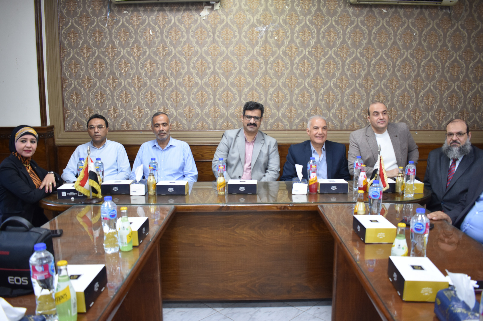 زيارة مركز إعداد القادة