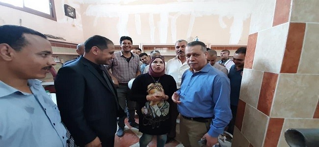 العبد يفتتح الجمعية التعاونية ومعرض السلع 